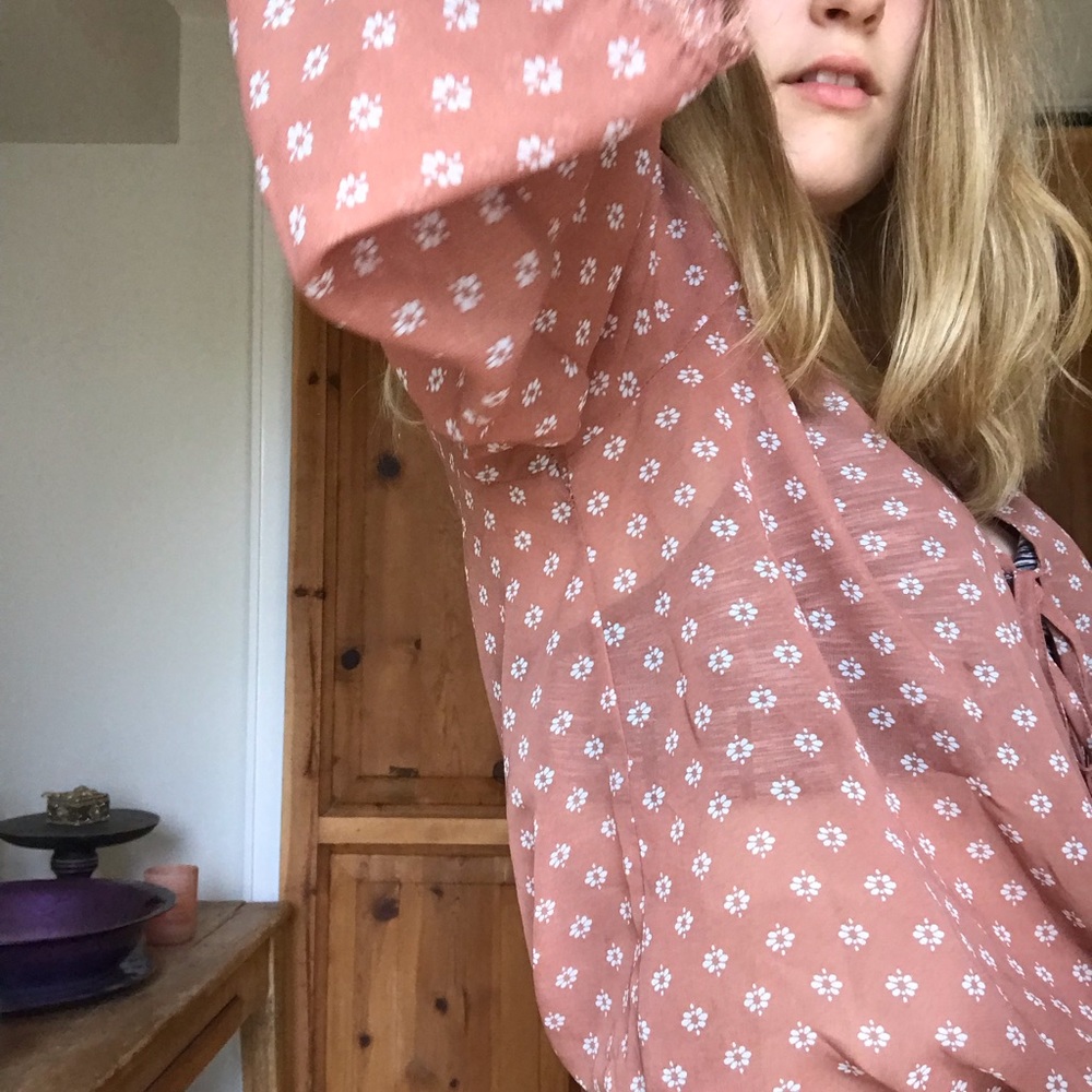 Pink flower pattern blouse